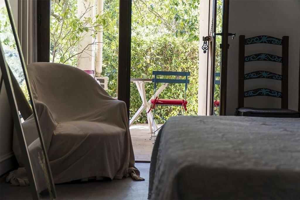 Charmant Rez De Villa Climatise Renove, 90M2 Avec Parking Cassis Exterior foto