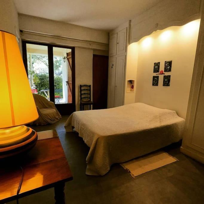 Charmant Rez De Villa Climatise Renove, 90M2 Avec Parking Cassis Exterior foto