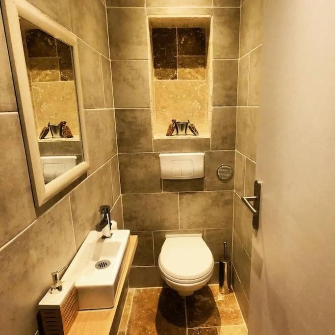 Charmant Rez De Villa Climatise Renove, 90M2 Avec Parking Cassis Exterior foto